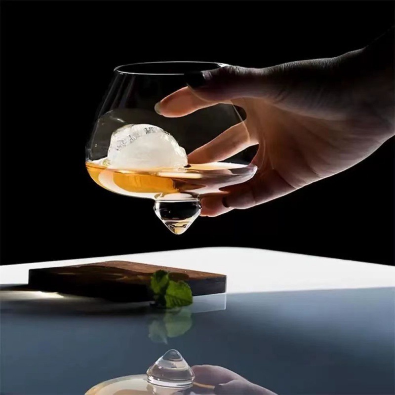 ウイスキーグラスベリービール回転ガラス赤ワインスピニングウイ - Wine To Beer To Liquor のレビューと価格